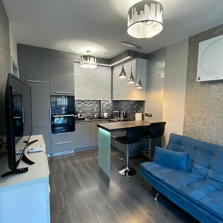 Noir Silvery Apartman سيغيد المظهر الخارجي الصورة
